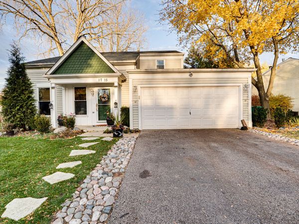 1715 Riverwood Drive , Algonquin, IL 60102