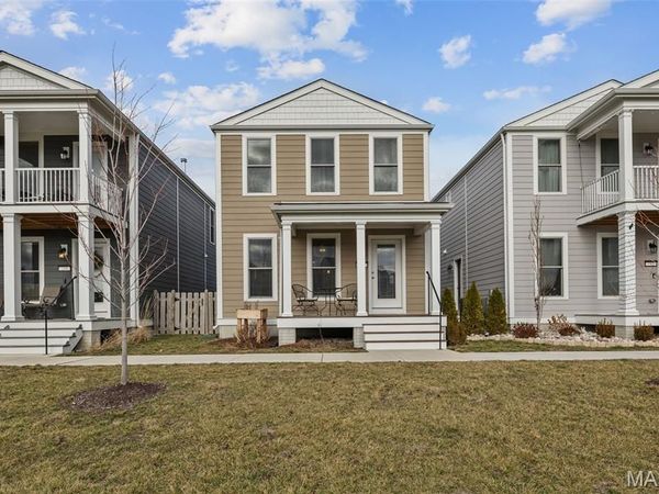 196 Tiber Way, St Charles, MO 63301