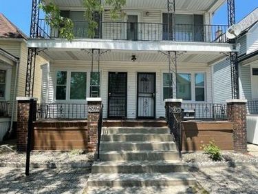 2413 Florian Street , Hamtramck, MI 48212