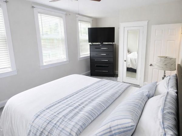 658 DUMBARTON AVENUE, BALTIMORE, MD 21218