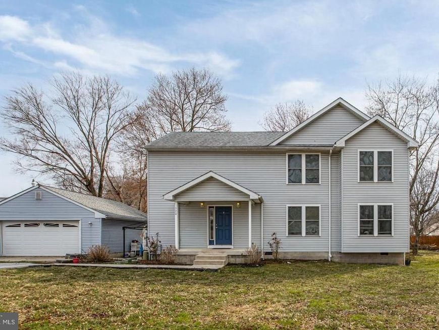 520 Bethel Avenue, Upper Chichester, PA 19014 Main Photo