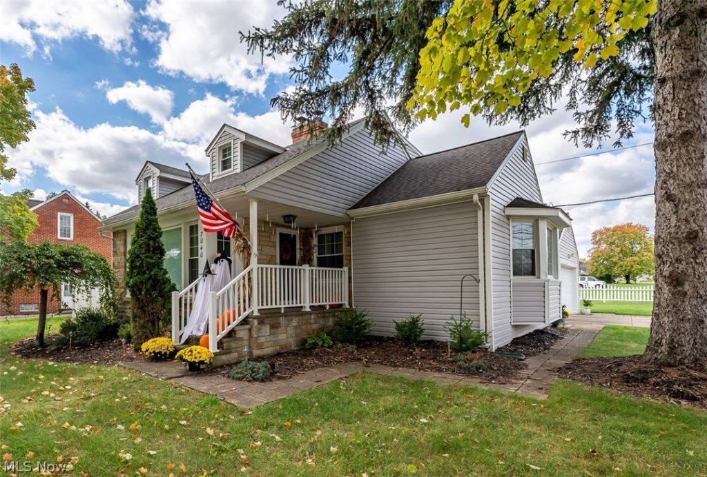 7040 Brecksville Road, Independence, OH 44131 Main Photo