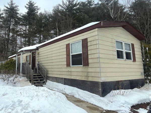 28 Vaillancourt Drive, Unit 23, New Ipswich, NH 03071