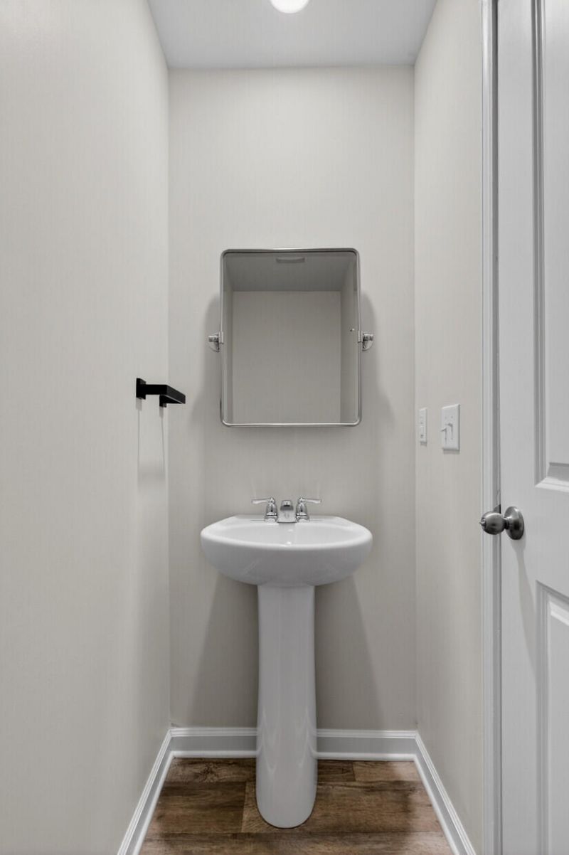 198 Spencer Circle Photo 18