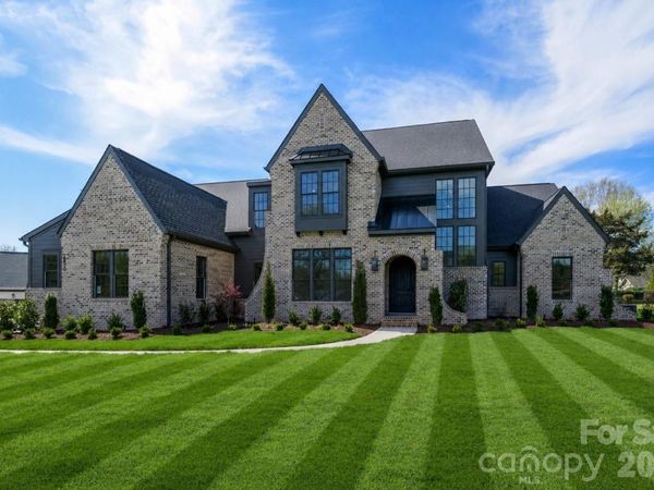 5830 Long Stirrup Lane, Mint Hill, NC 28227