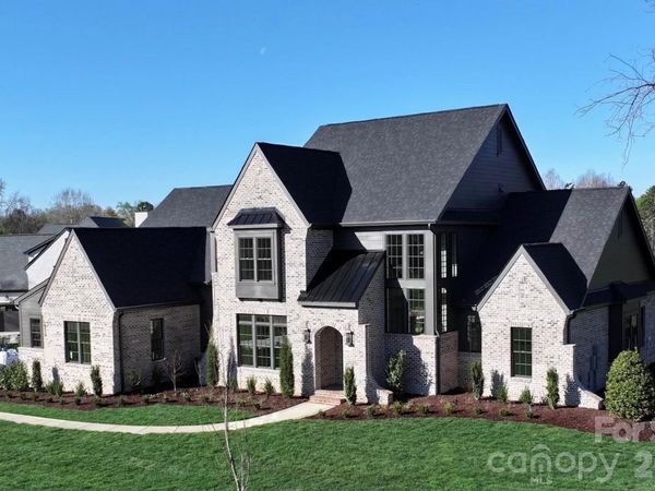 5830 Long Stirrup Lane, Mint Hill, NC 28227