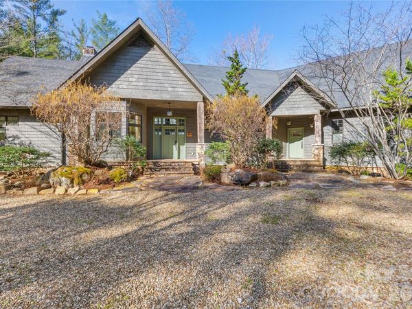 2186 Long Rifle Ridge Road , Nebo, NC 28761