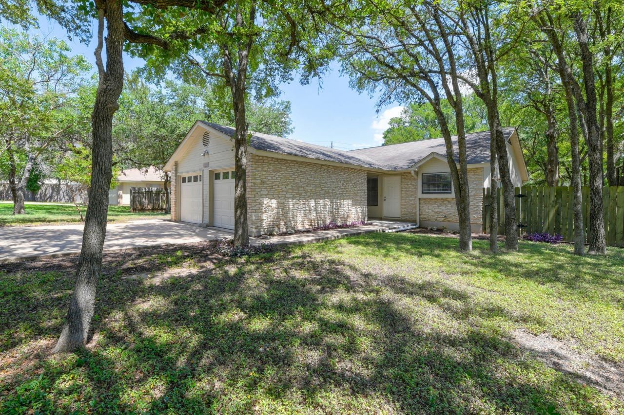 12603 Teague Trl, Unit B, Austin, TX 78729 Main Photo