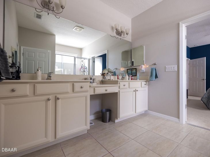 1292 Merion Drive, Mount Dora, FL 32757