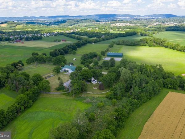 140 EVANS HILL ROAD , READING, PA 19608