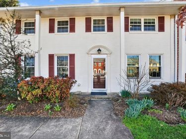 2515 N DEARING STREET, ALEXANDRIA, VA 22302