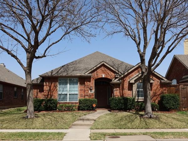 5504 Foxfire Lane, The Colony, TX 75056