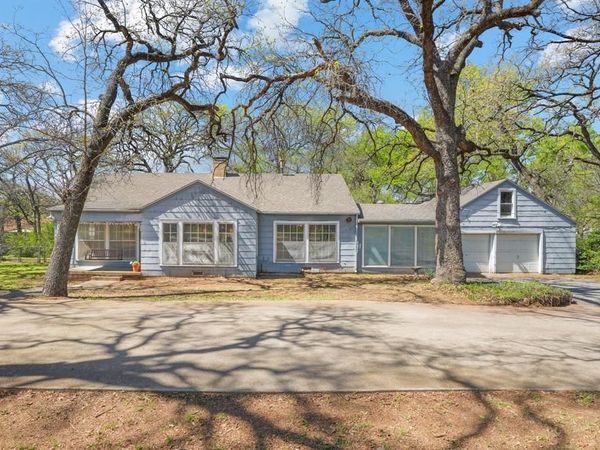 825 Sam Calloway Road, Fort Worth, TX 76114