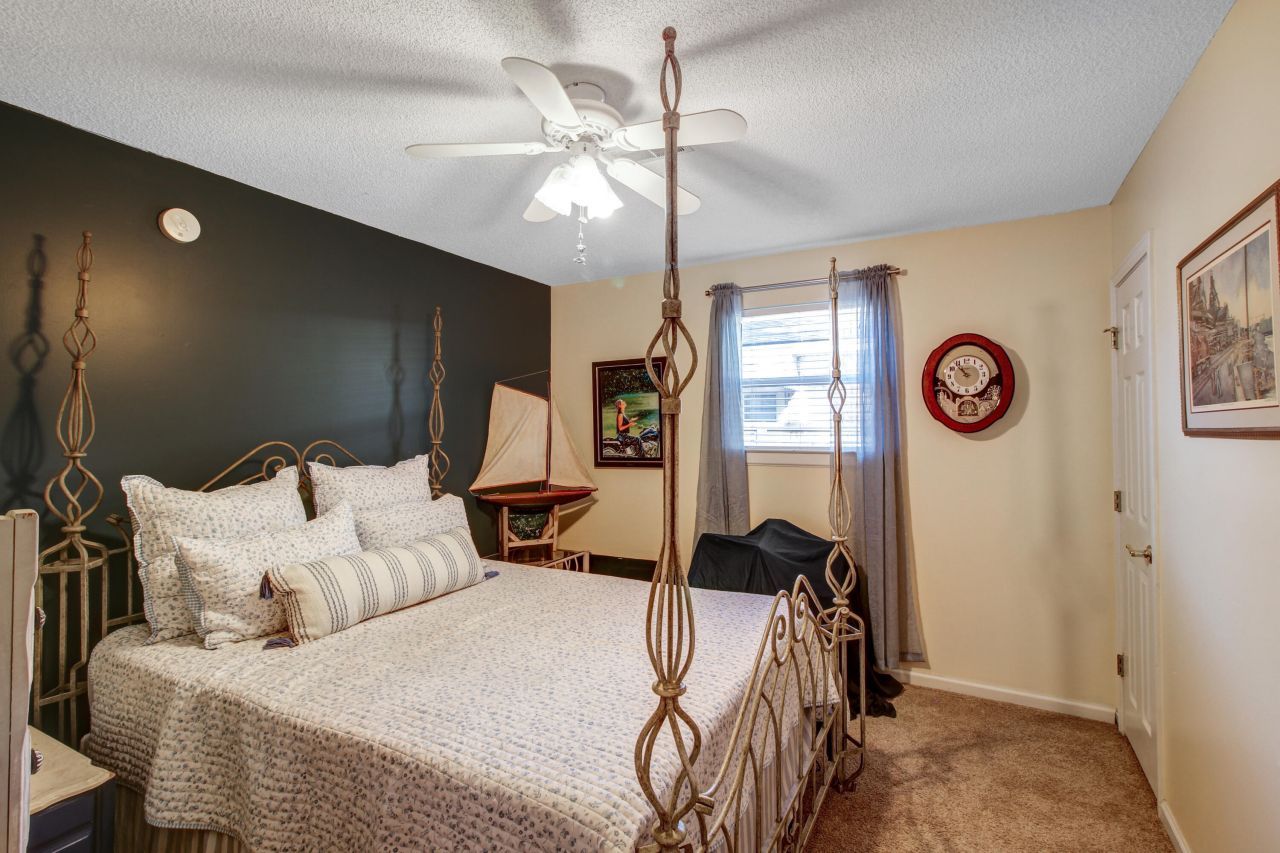 1411 River Front Drive Photo 16