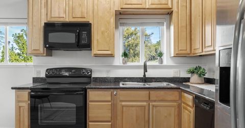 13399 Bell Brook Dr, Auburn, CA 95602 Photo