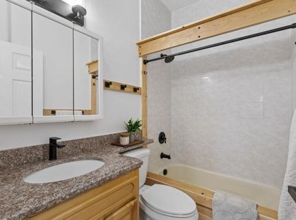 13399 Bell Brook Dr, Auburn, CA 95602 Photo