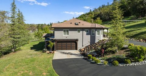 13399 Bell Brook Dr, Auburn, CA 95602 Photo