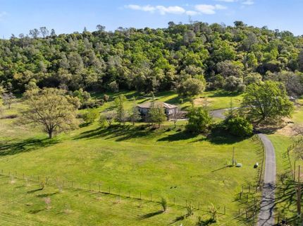 13399 Bell Brook Dr, Auburn, CA 95602 Photo