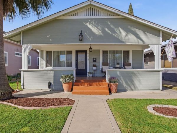 1029 Main St, Newman, CA 95360