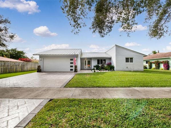 5757 SW 113th Ave , Cooper City, FL 33330