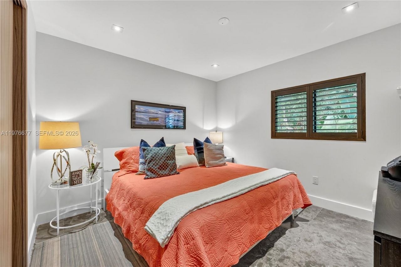 1540 Cleveland Rd, Miami Beach, FL 33141 Photo