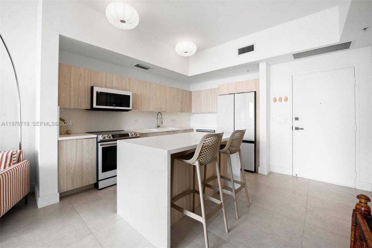 3470 E Coast Ave , Unit H1412, Miami, FL 33137 Photo