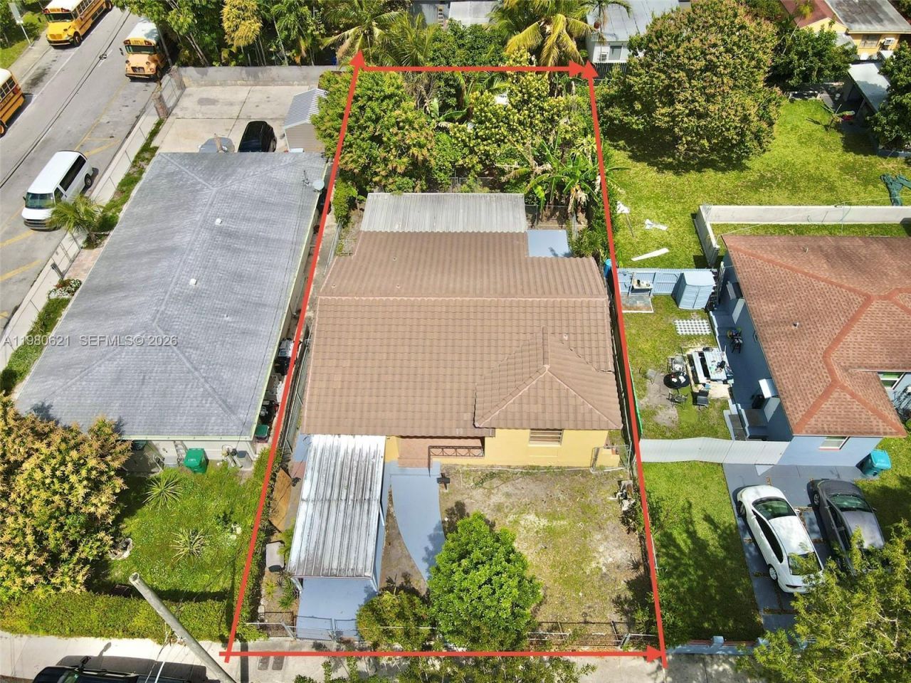 2395 SW 2nd Street, Miami, FL 33135 Photo