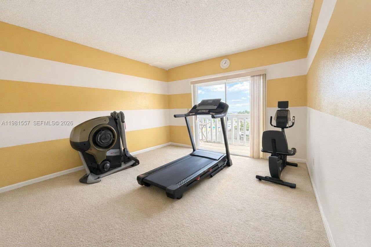 9430 SW 170th St , Unit 303, Palmetto Bay, FL 33157 Photo