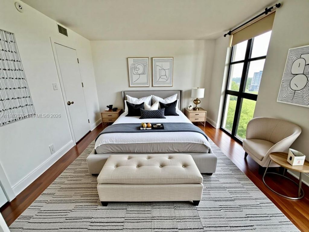 1000 Quayside Ter , Unit 1009, Miami, FL 33138 Photo