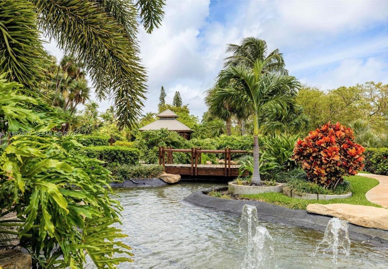 1000 Quayside Ter , Unit 1009, Miami, FL 33138 Photo