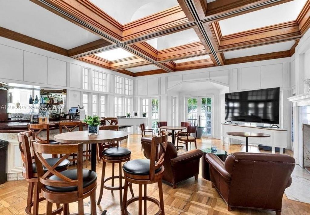 1000 Quayside Ter, Unit 1009, Miami, FL 33138 Photo