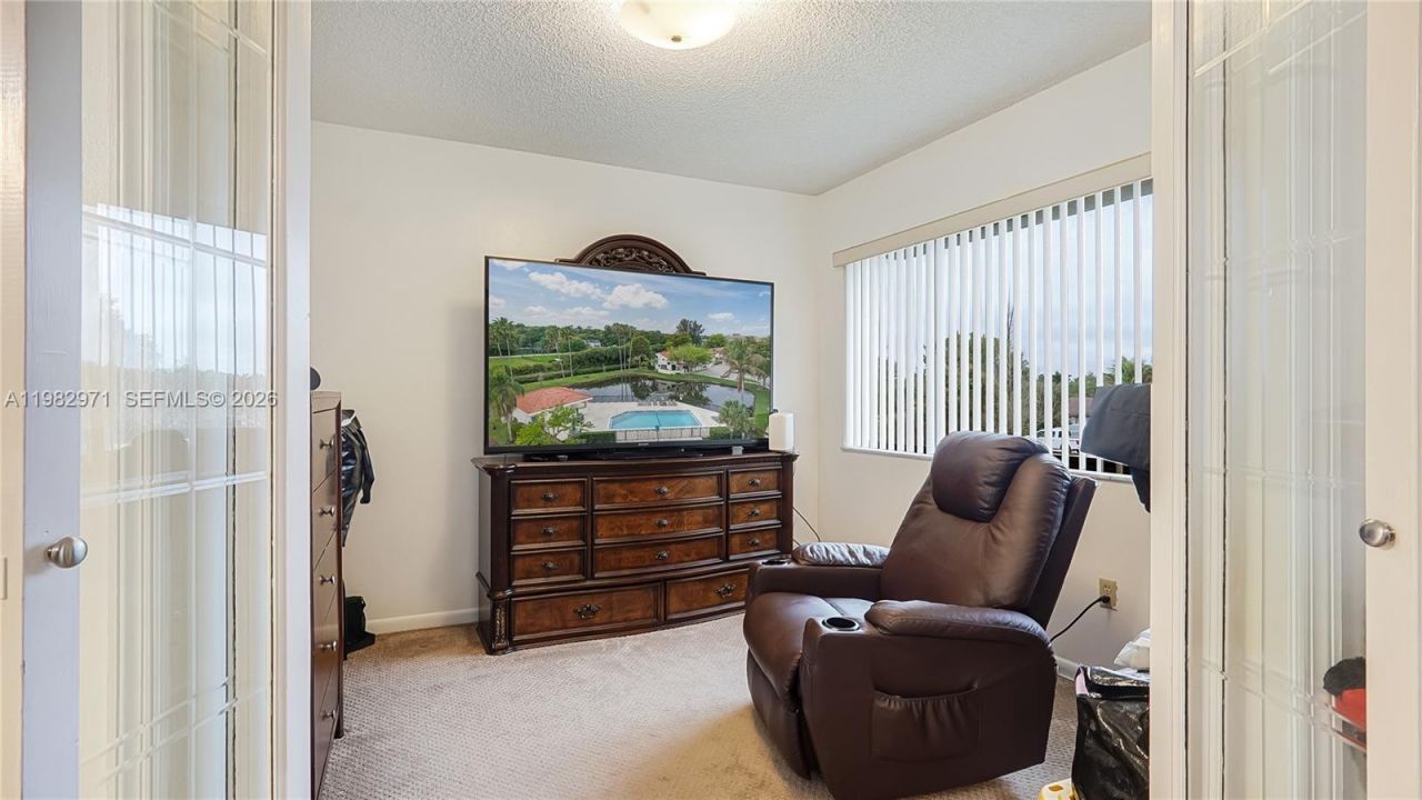 11524 Terra Bella Blvd, Plantation, FL 33325 Photo