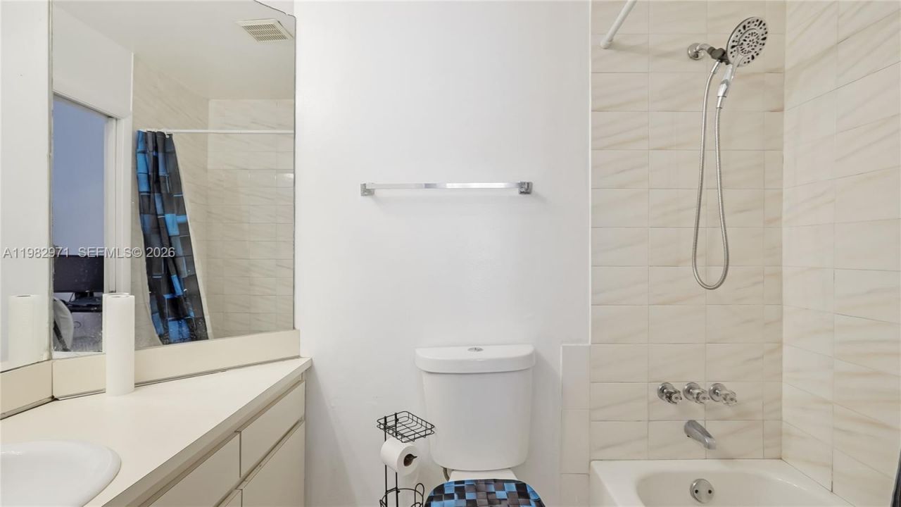 11524 Terra Bella Blvd, Plantation, FL 33325 Photo