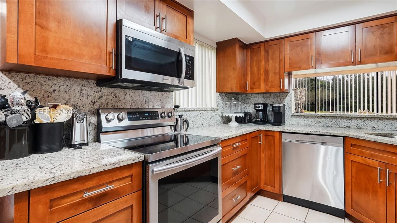 11524 Terra Bella Blvd, Plantation, FL 33325 Photo