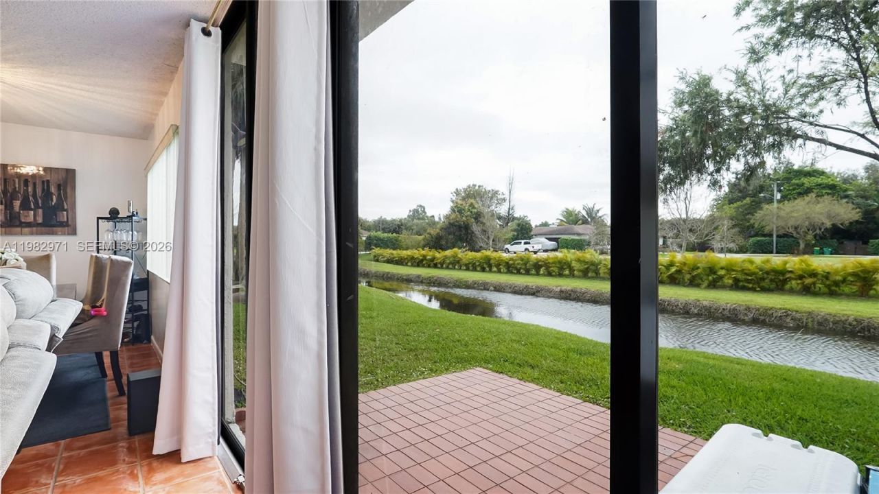 11524 Terra Bella Blvd, Plantation, FL 33325 Photo