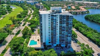 3375 N Country Club Dr , Unit 207, Aventura, FL 33180 Photo