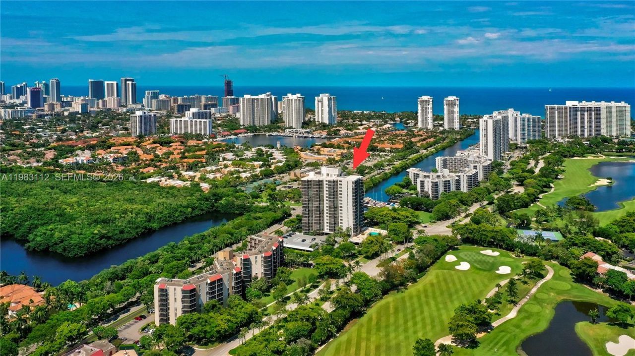 3375 N Country Club Dr , Unit 207, Aventura, FL 33180 Photo