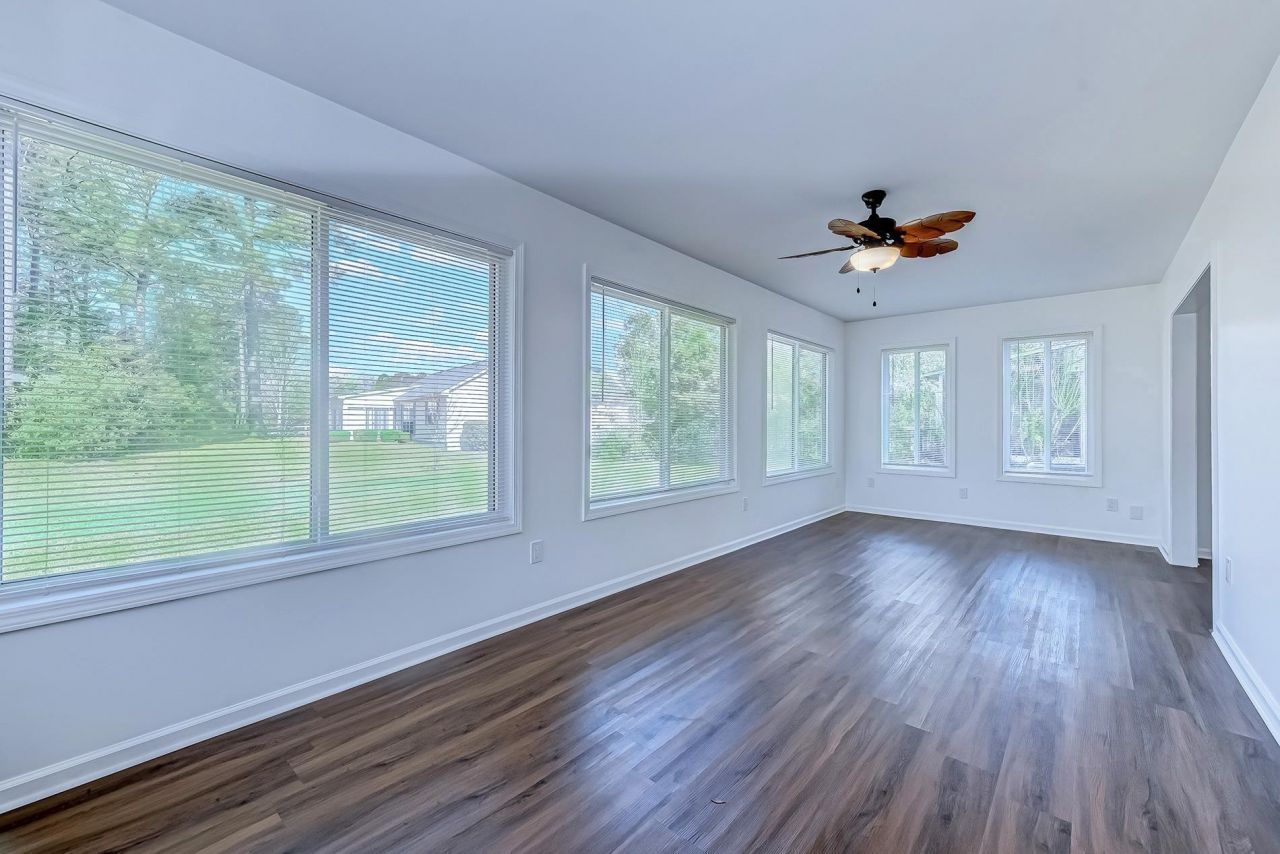 147 Woodlake Dr. Photo 18