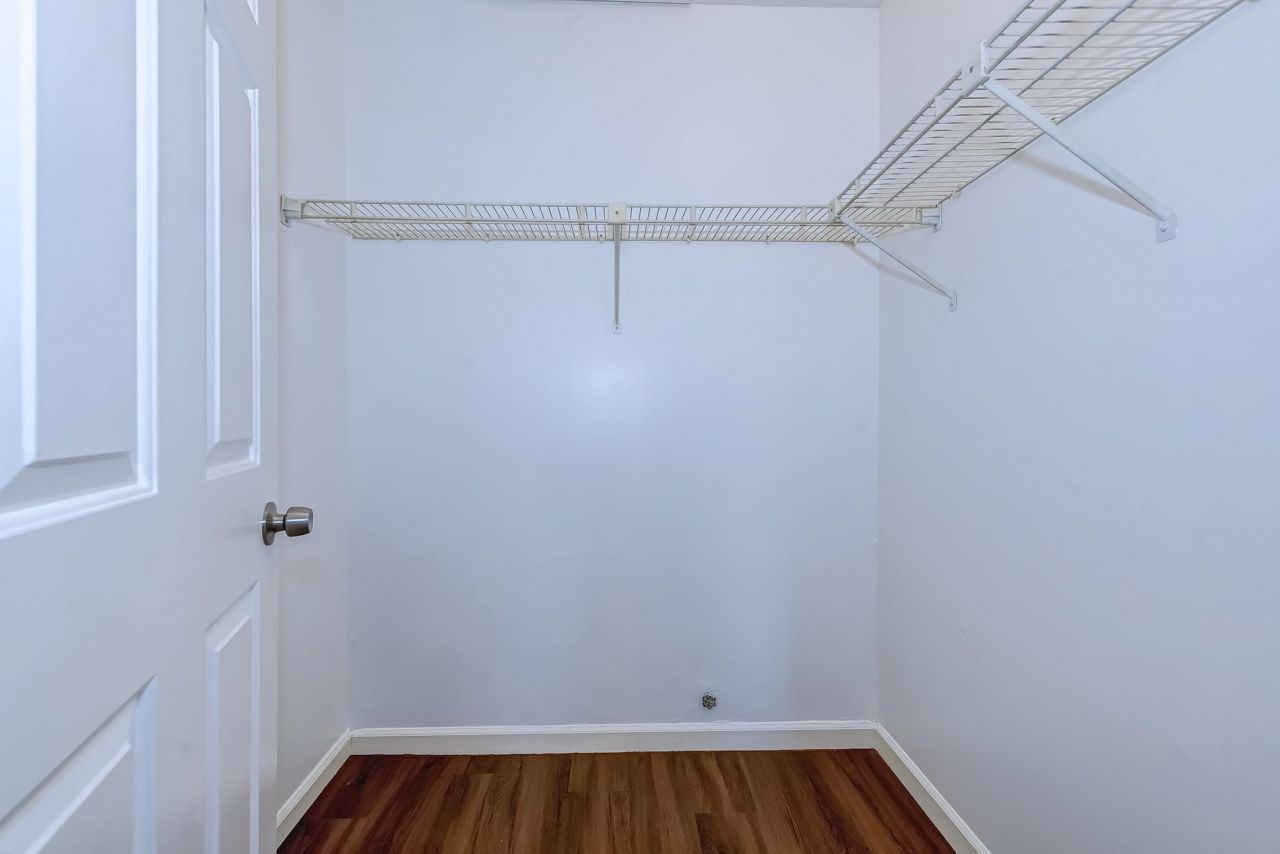 147 Woodlake Dr. Photo 28