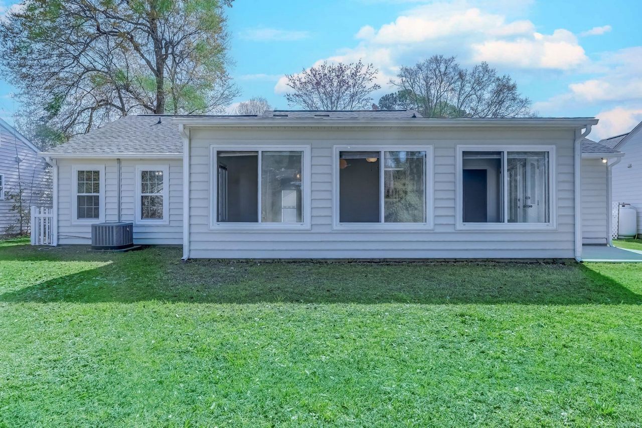 147 Woodlake Dr. Photo 38