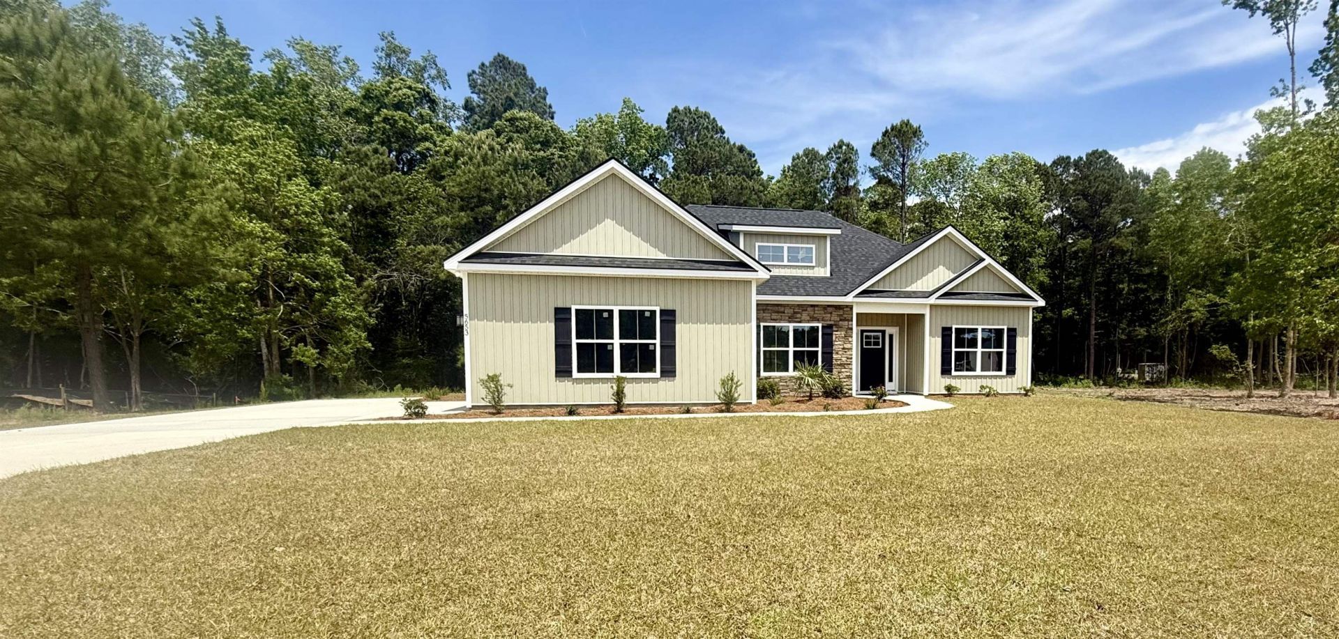 5653 Highway 668 Photo 1