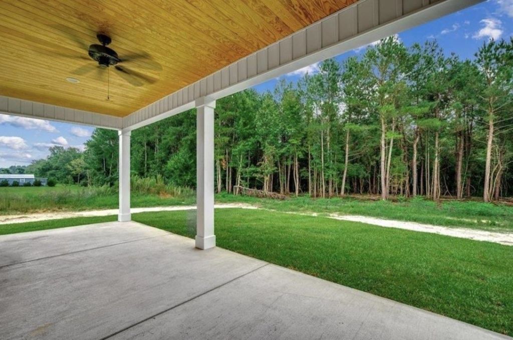 5653 Highway 668  Photo 12