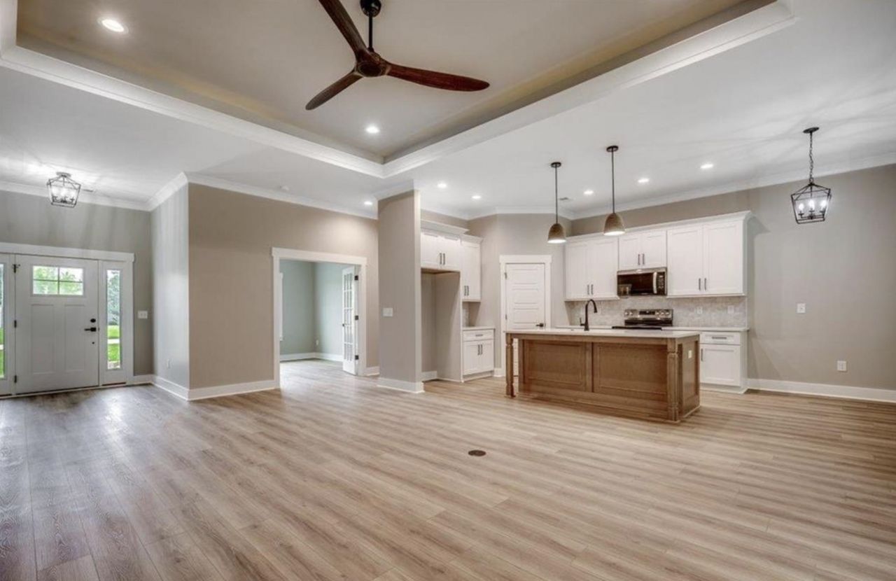 5653 Highway 668  Photo 5