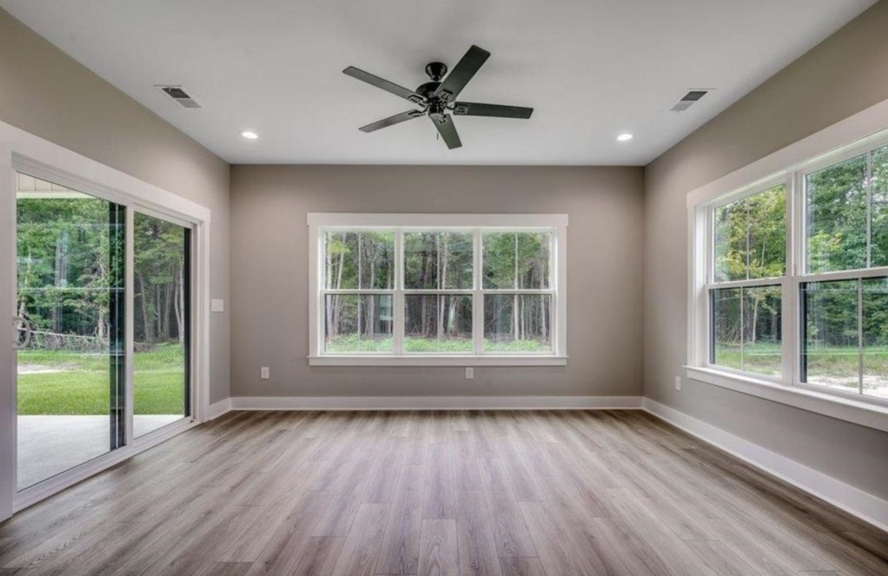 5653 Highway 668  Photo 6