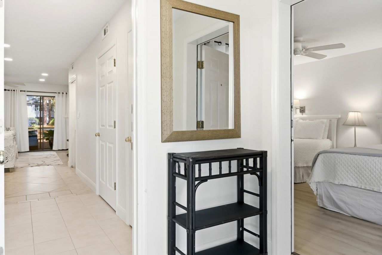 225 Tanglewood Dr.  Photo 5