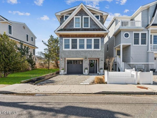108 E 27th Street, Ship Bottom, NJ 08008