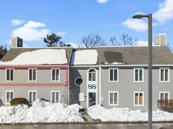 88 Faunce Corner Mall Rd, Unit 250, Dartmouth, MA 02747