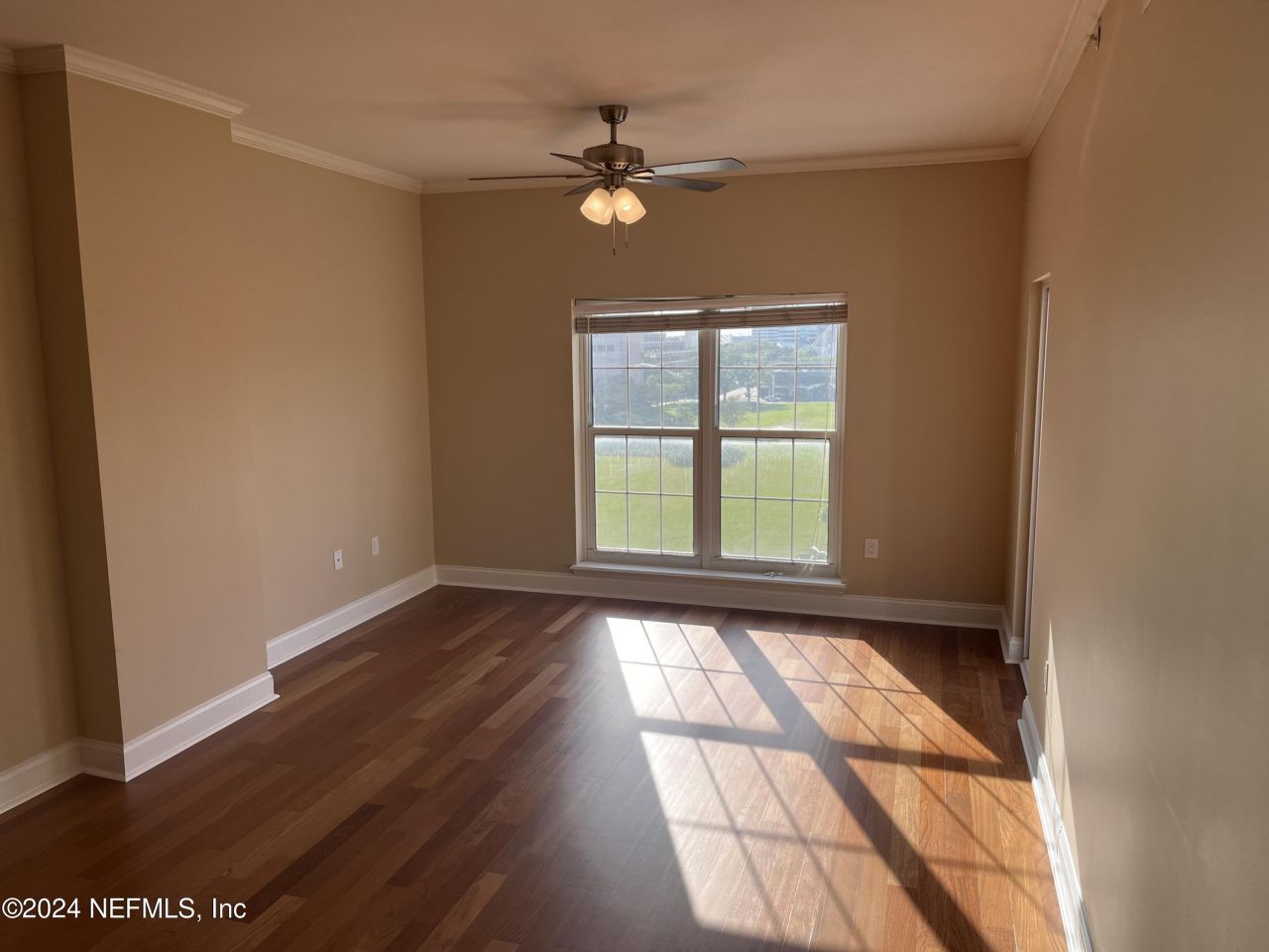 400 E Bay Street, Unit 402, Jacksonville, FL 32202 Photo