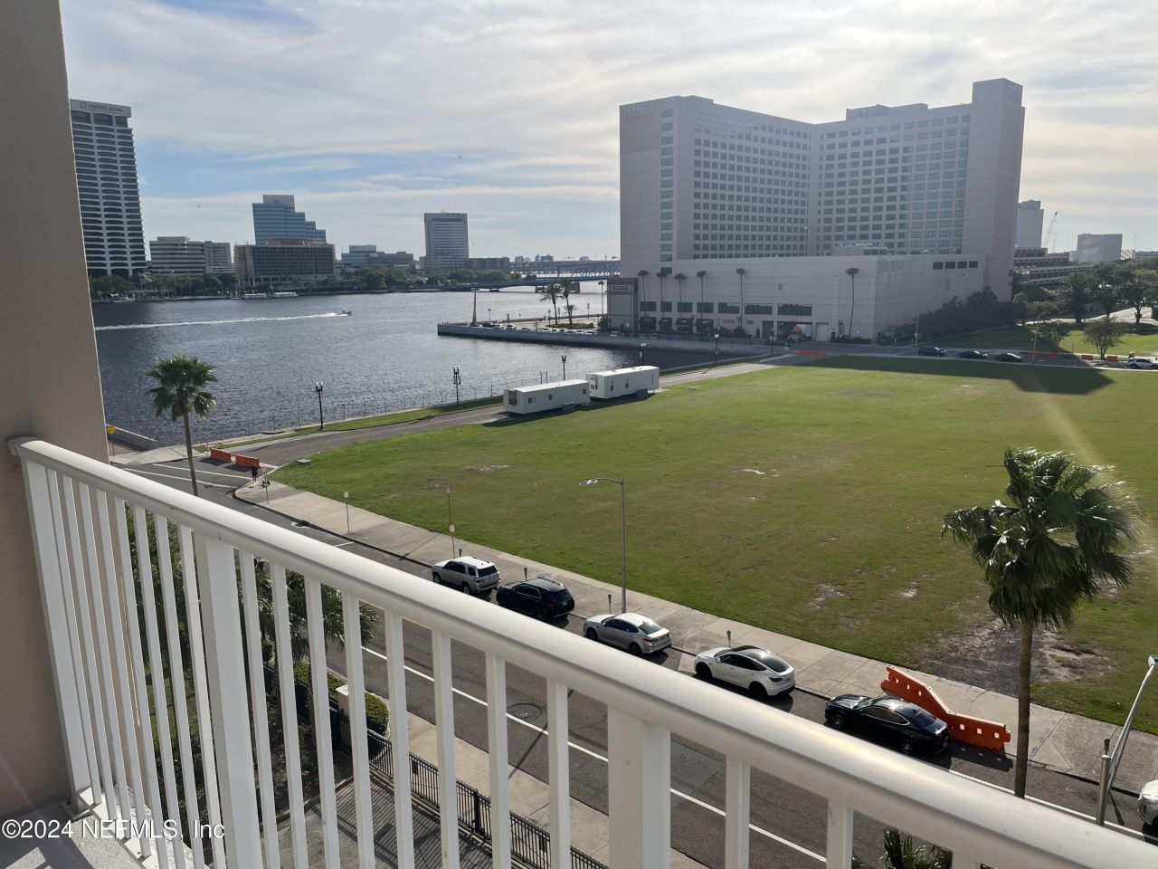 400 E Bay Street, Unit 402, Jacksonville, FL 32202 Photo