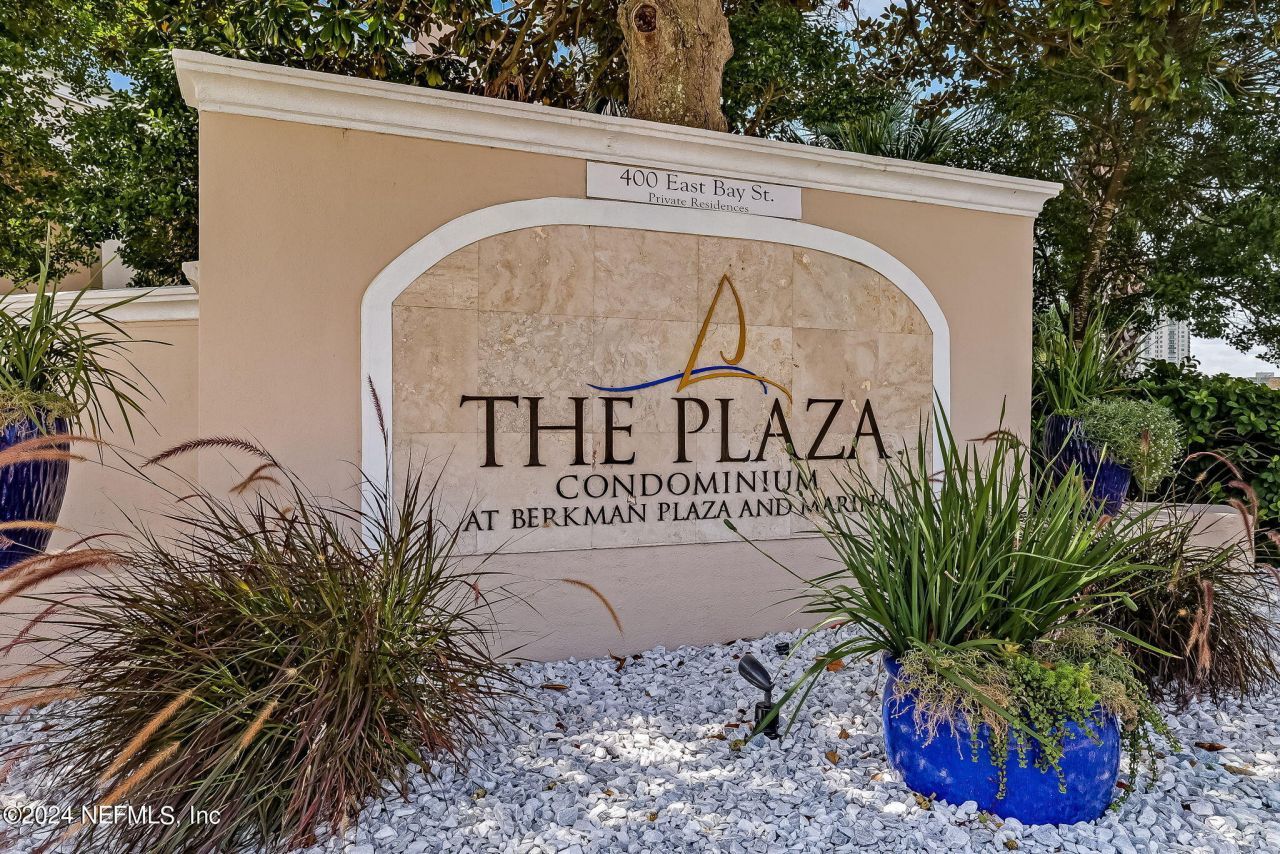 400 E Bay Street, Unit 402, Jacksonville, FL 32202 Photo